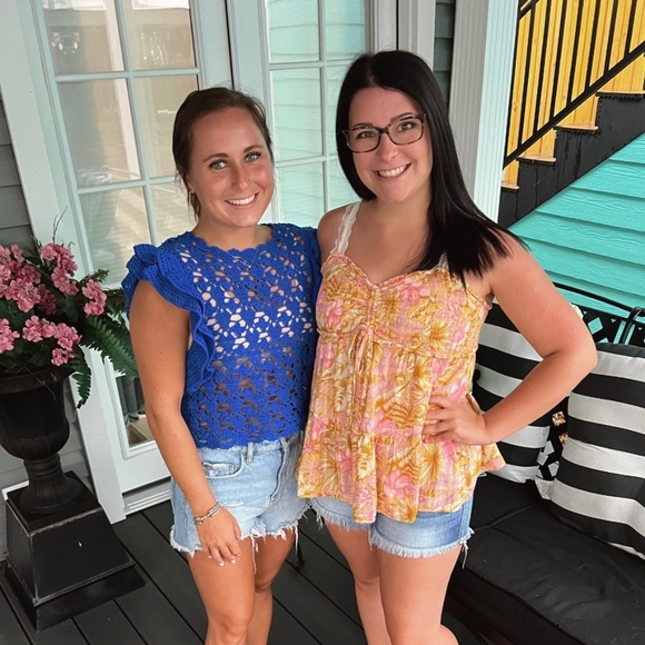 Meet your Posher, Carlie - Picture 1 of 1